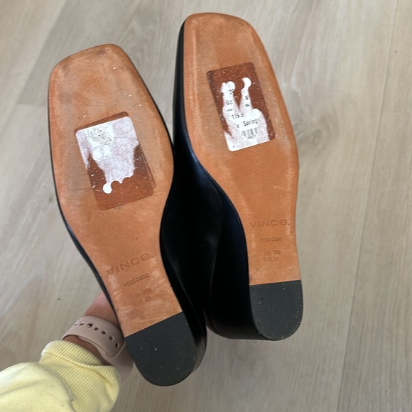 Vince ankle wedges slip on boot - Picture 4 of 6